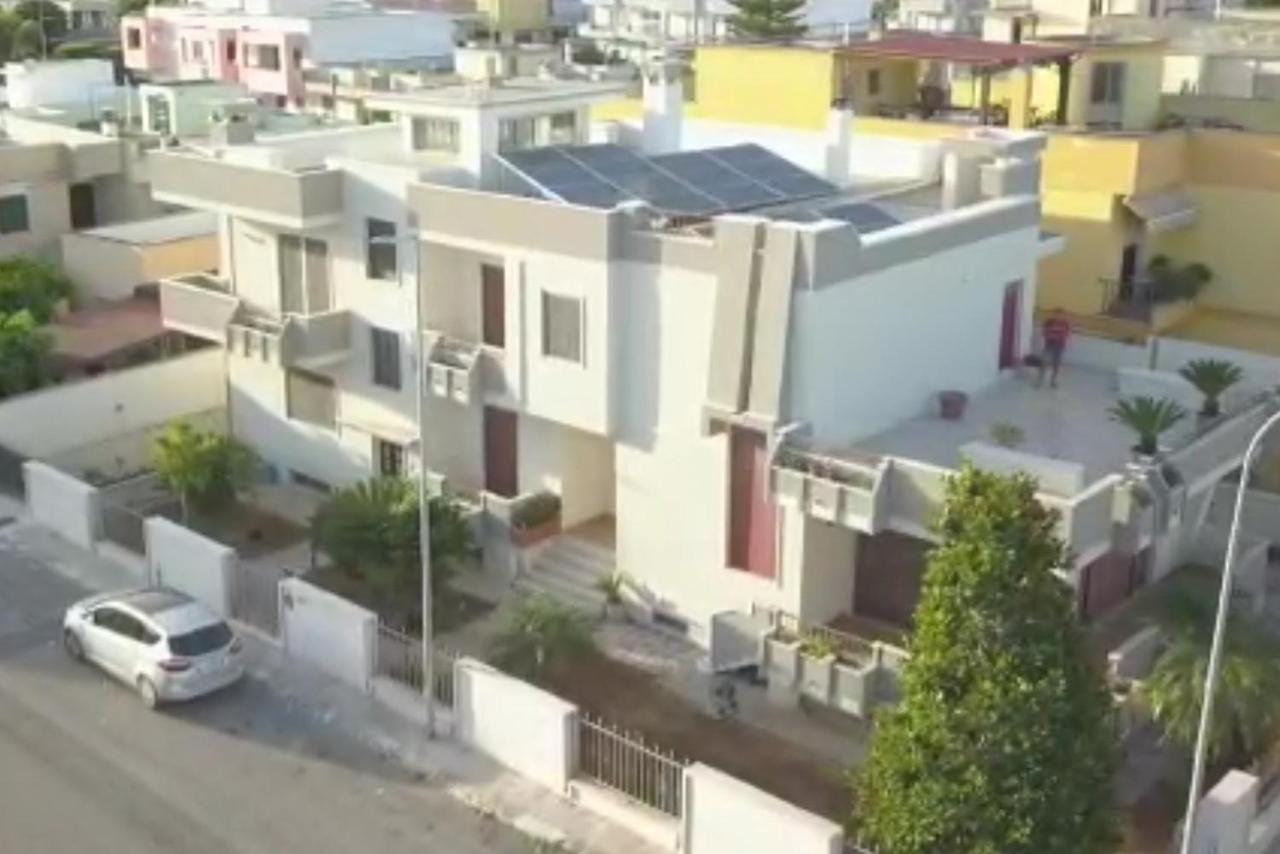 Le Strelizie Apartment Arnesano Bagian luar foto
